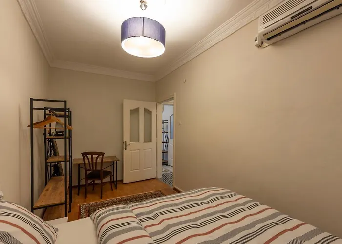 In The Centre Of Taksim And Galataport 3 Bedrooms In Apartment