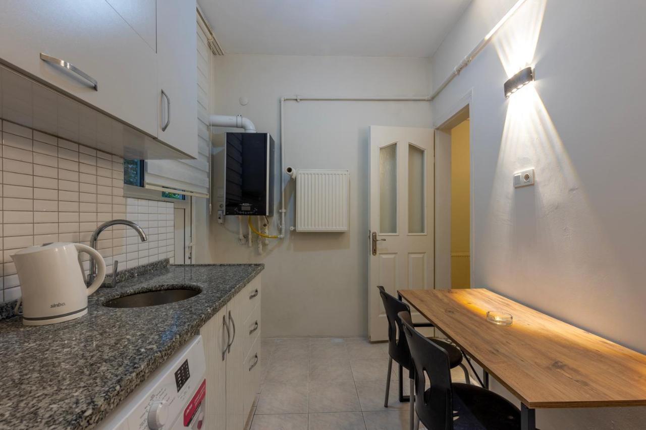 דירה In The Centre Of Taksim And Galataport 3 Bedrooms In